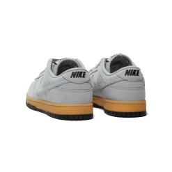 Nike Dunk Low Retro SE
