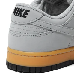 Nike Dunk Low Retro SE
