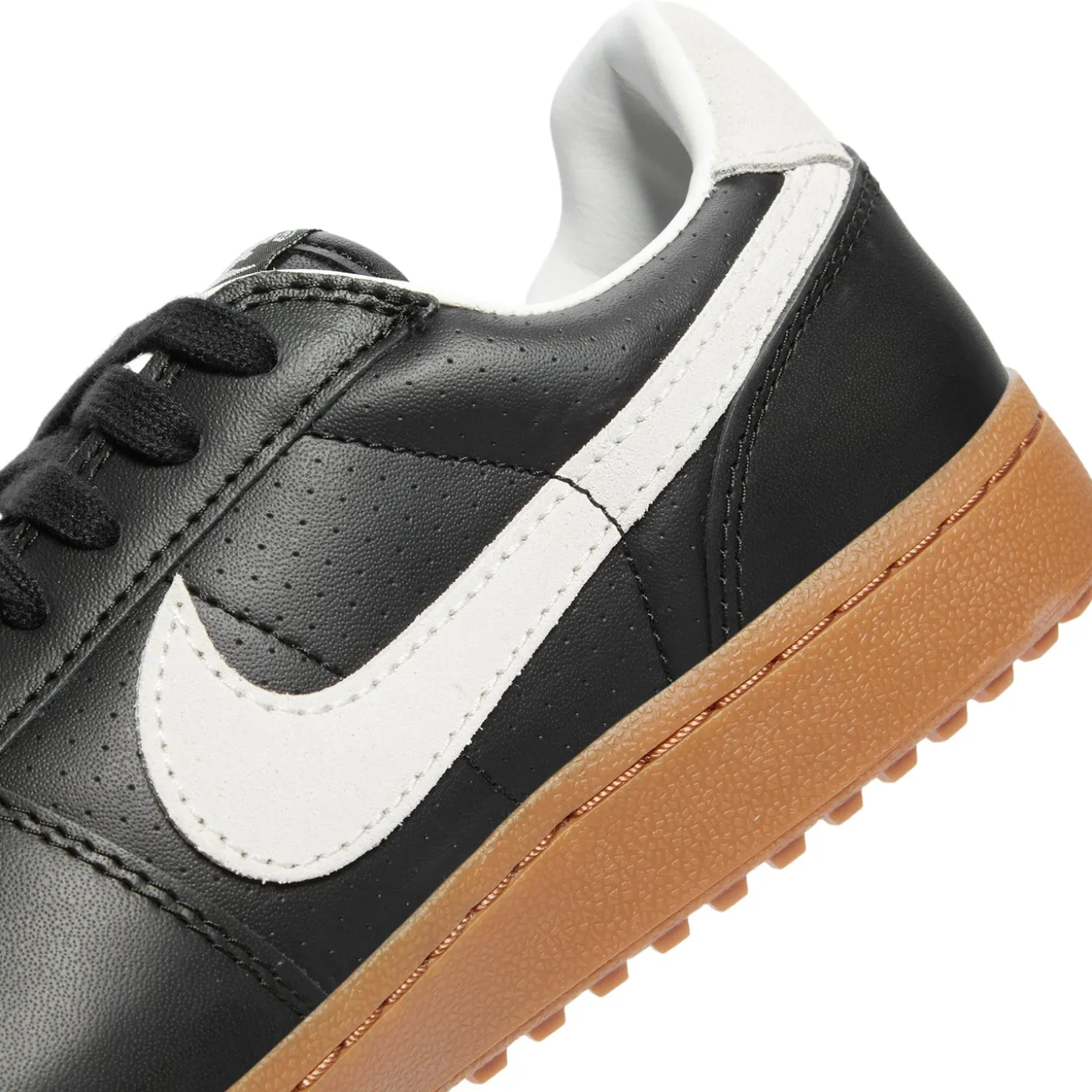 Nike Field General 82 SP