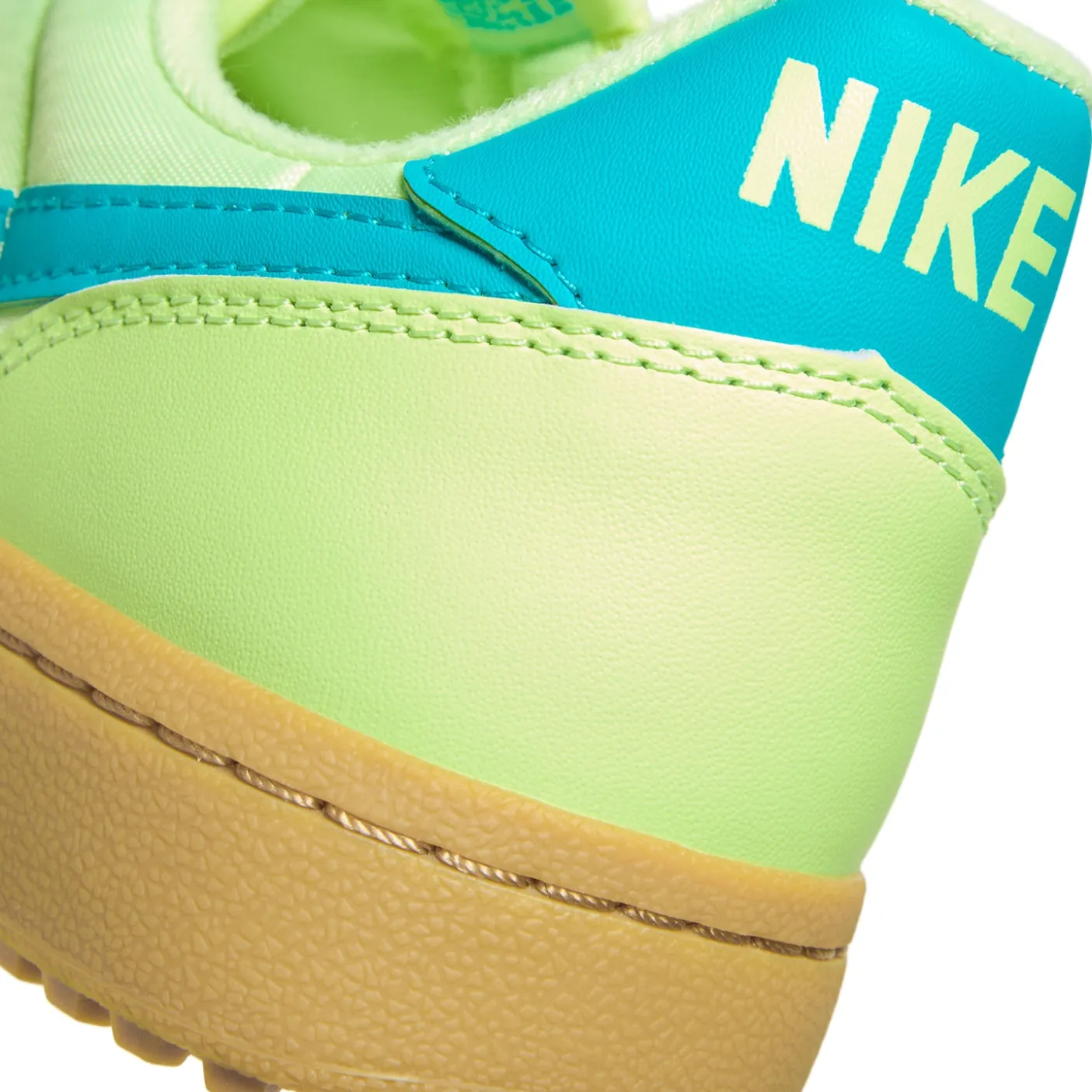 Nike Field General 82 SP