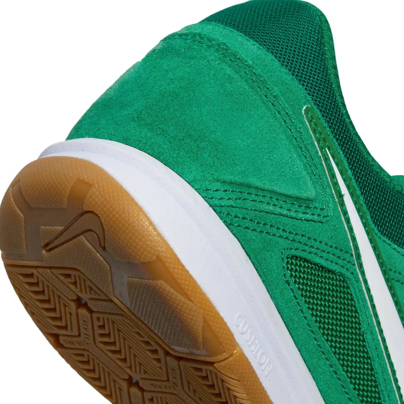 Nike Gato