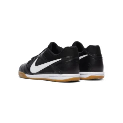 Nike Gato