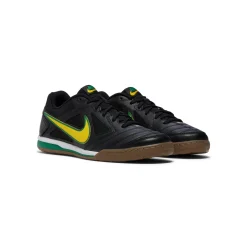 Nike Gato