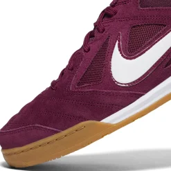 Nike Gato