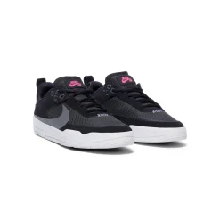 Nike kids SB Burnside
