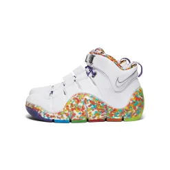 Nike LeBron IV