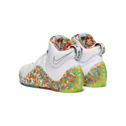 Nike LeBron IV