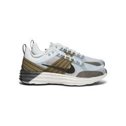Nike Lunar Roam