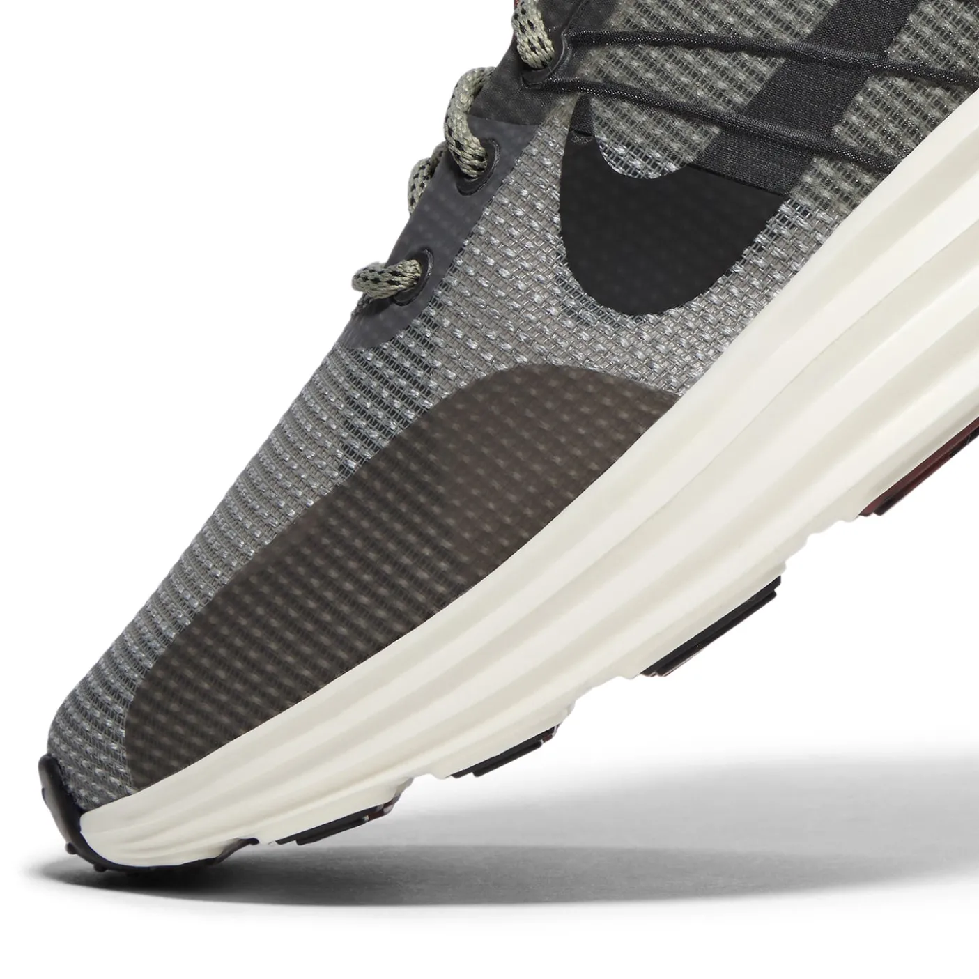 Nike Lunar Roam SE