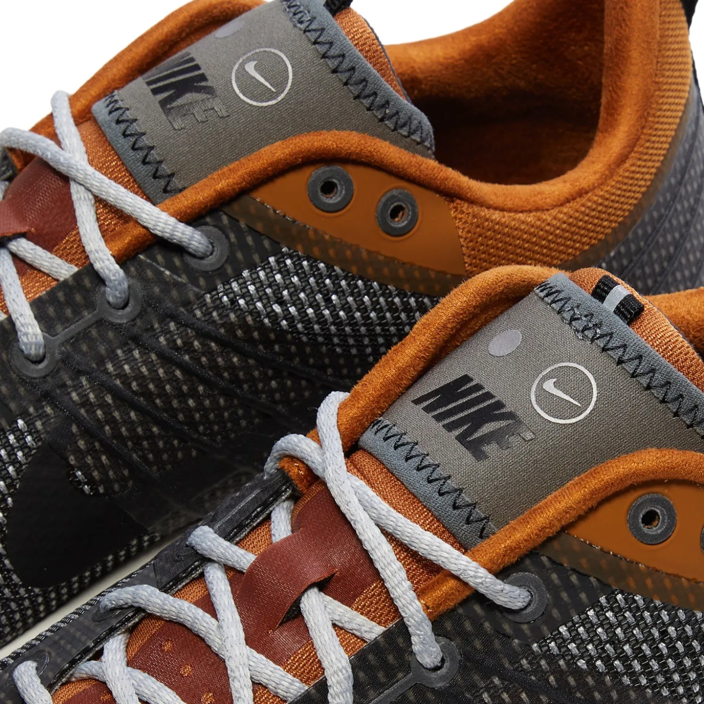Nike Lunar Roam SE