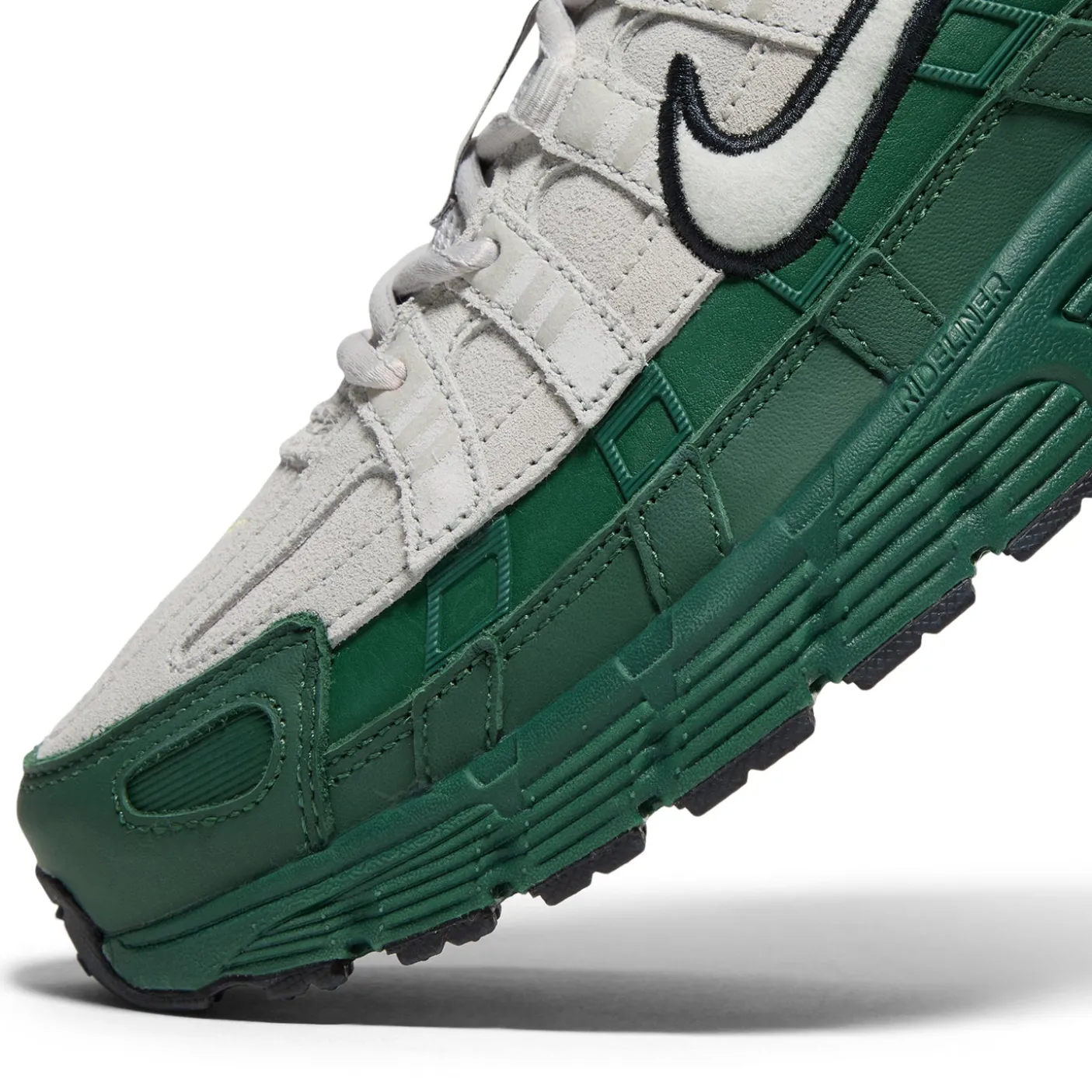 Nike P-6000 PRM