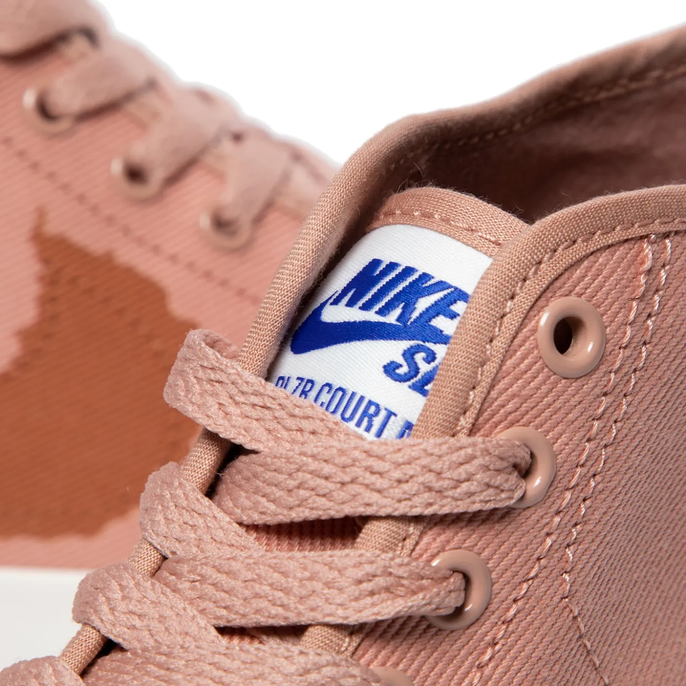 Nike SB Blazer Court Mid PRM