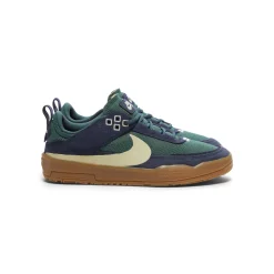 Nike SB Day One