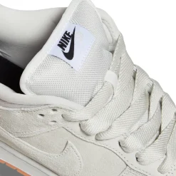 Nike SB Dunk Low Pro