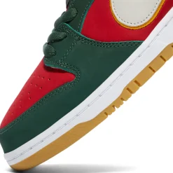 Nike SB Dunk Low Pro PRM