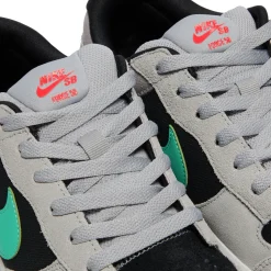 Nike SB Force 58