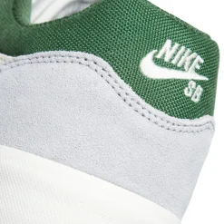 Nike SB Malor