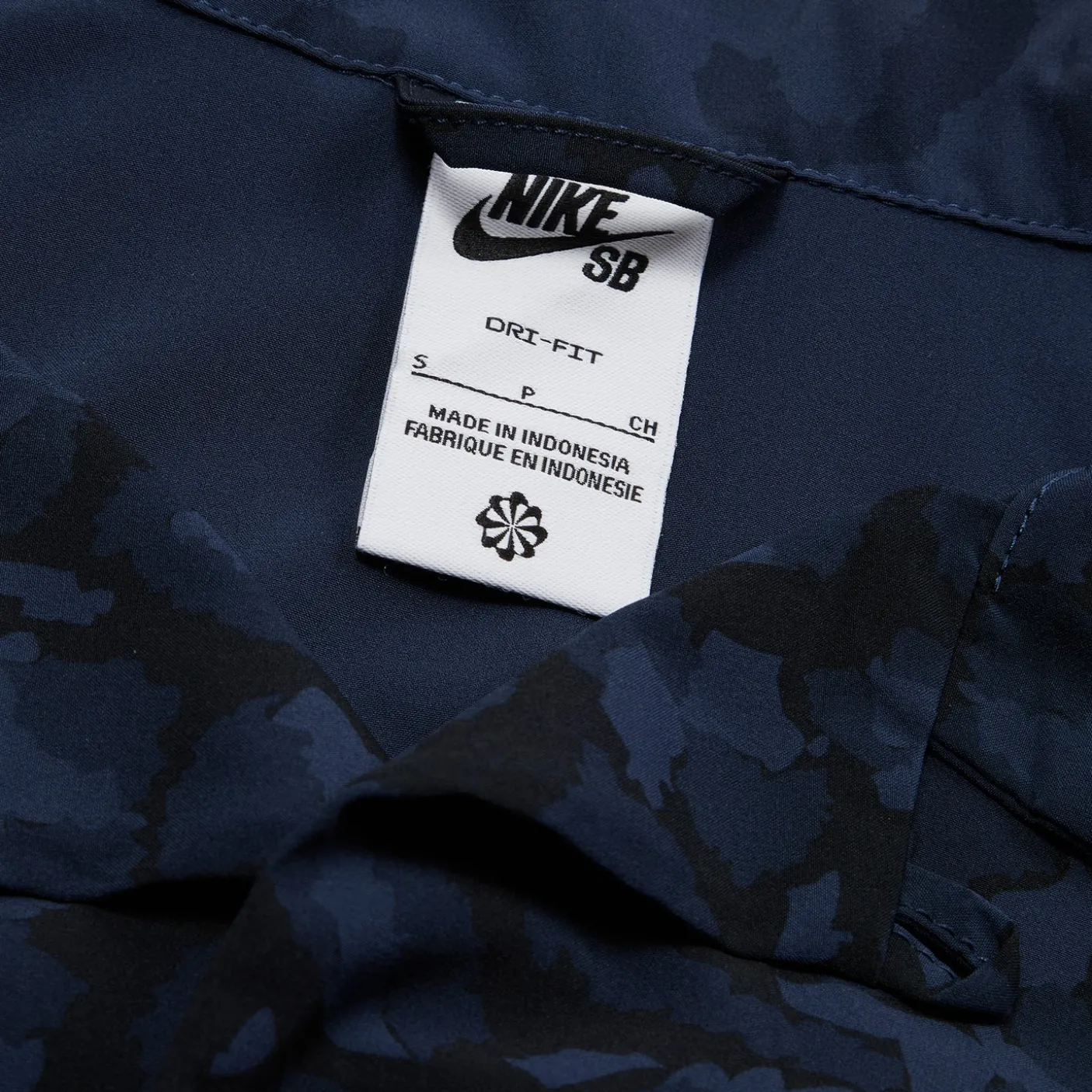 Nike SB Print Bowler Short-Sleeve Button Up Skate Shirt