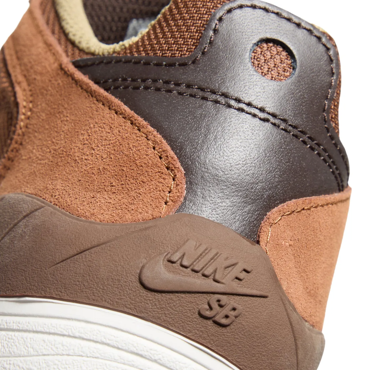 Nike SB Vertebrae