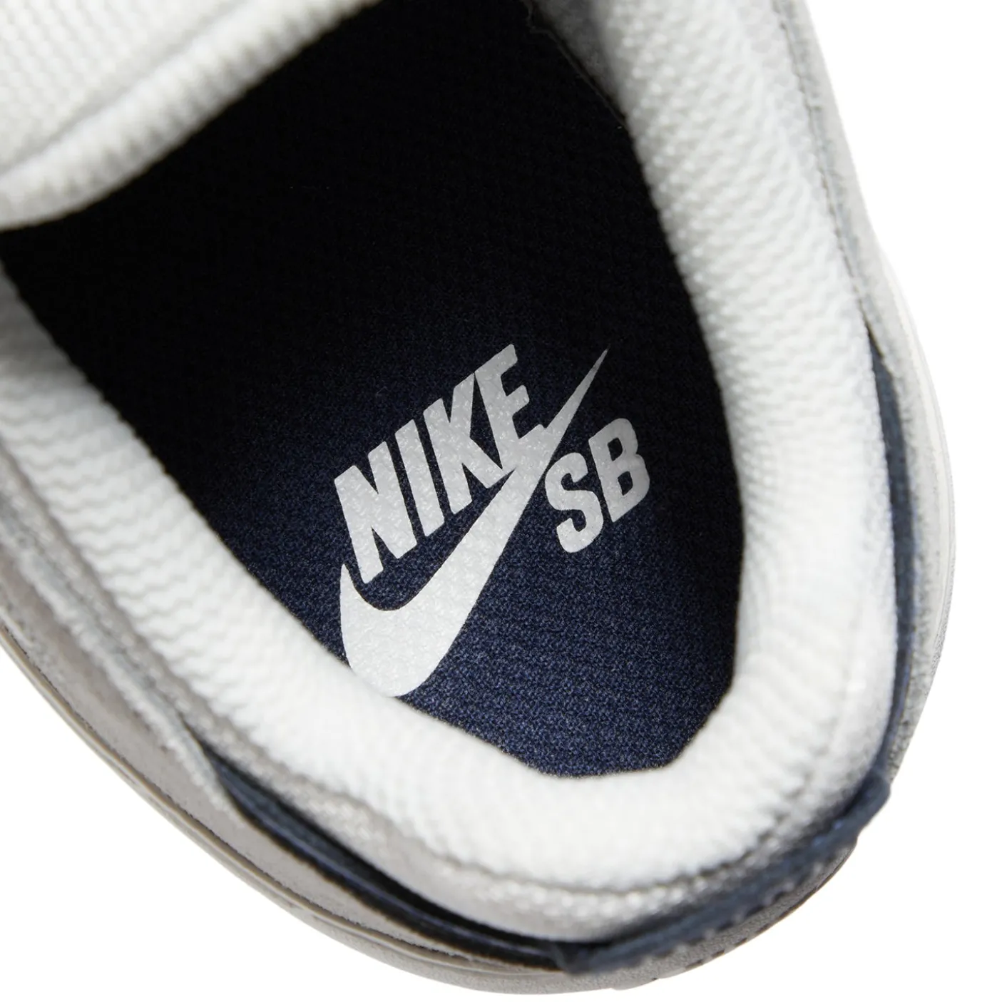 Nike SB Vertebrae