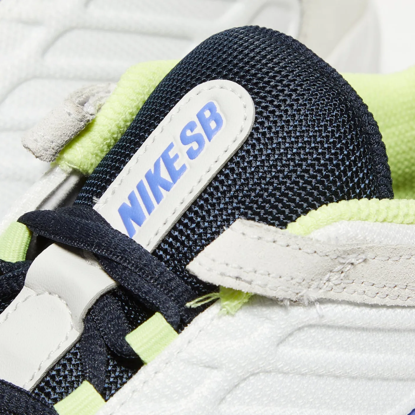 Nike SB Vertebrae