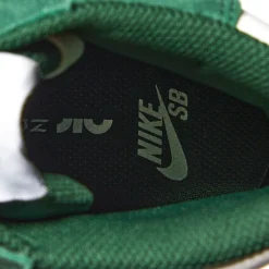 Nike SB Zoom Blazer Mid