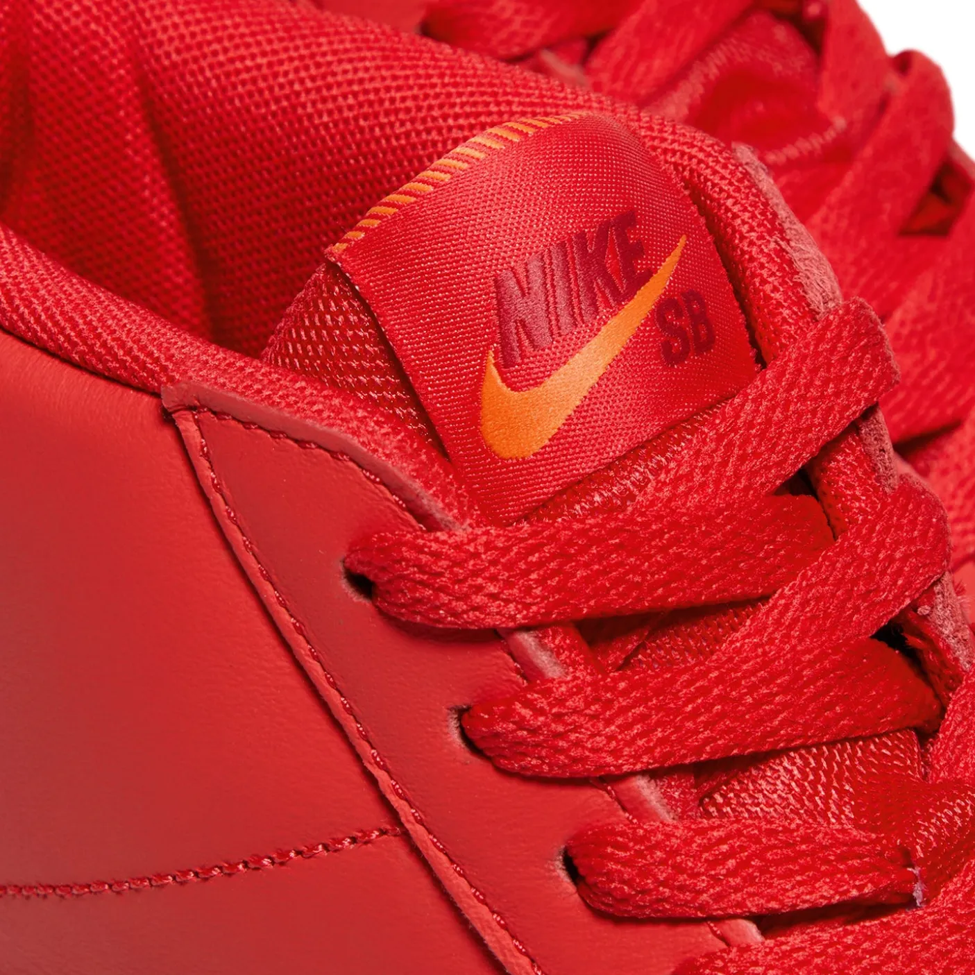 Nike SB Zoom Blazer Mid