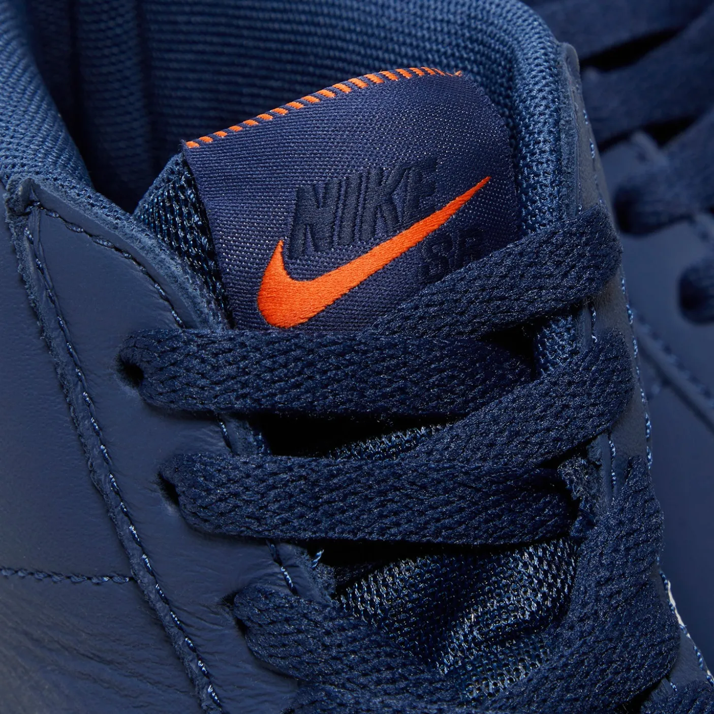 Nike SB Zoom Blazer Mid