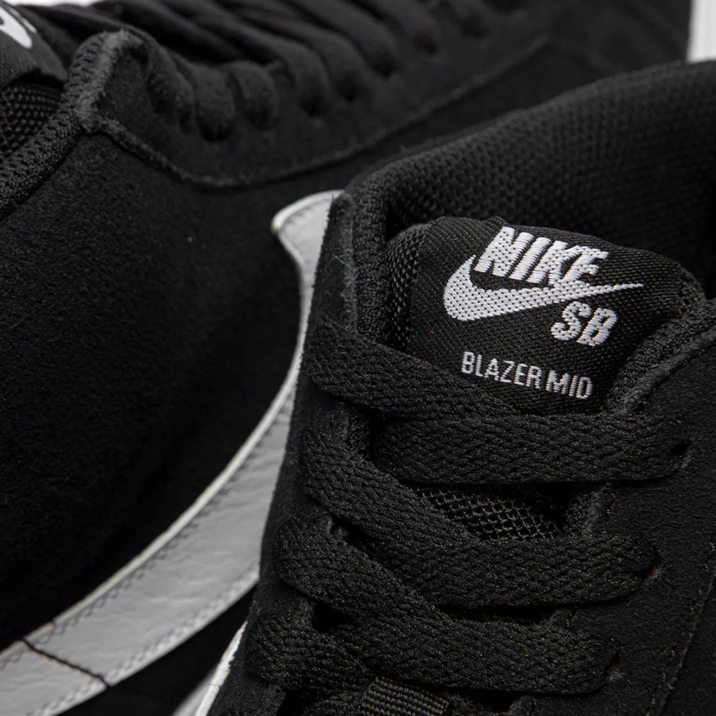 Nike SB Zoom Blazer Mid