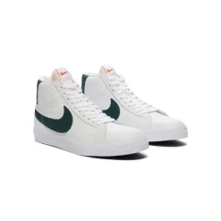 Nike SB Zoom Blazer Mid ISO