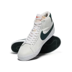 Nike SB Zoom Blazer Mid ISO
