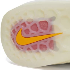 Nike SB Zoom Nyjah 3 PRM