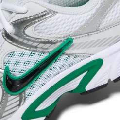 Nike V5 RNR