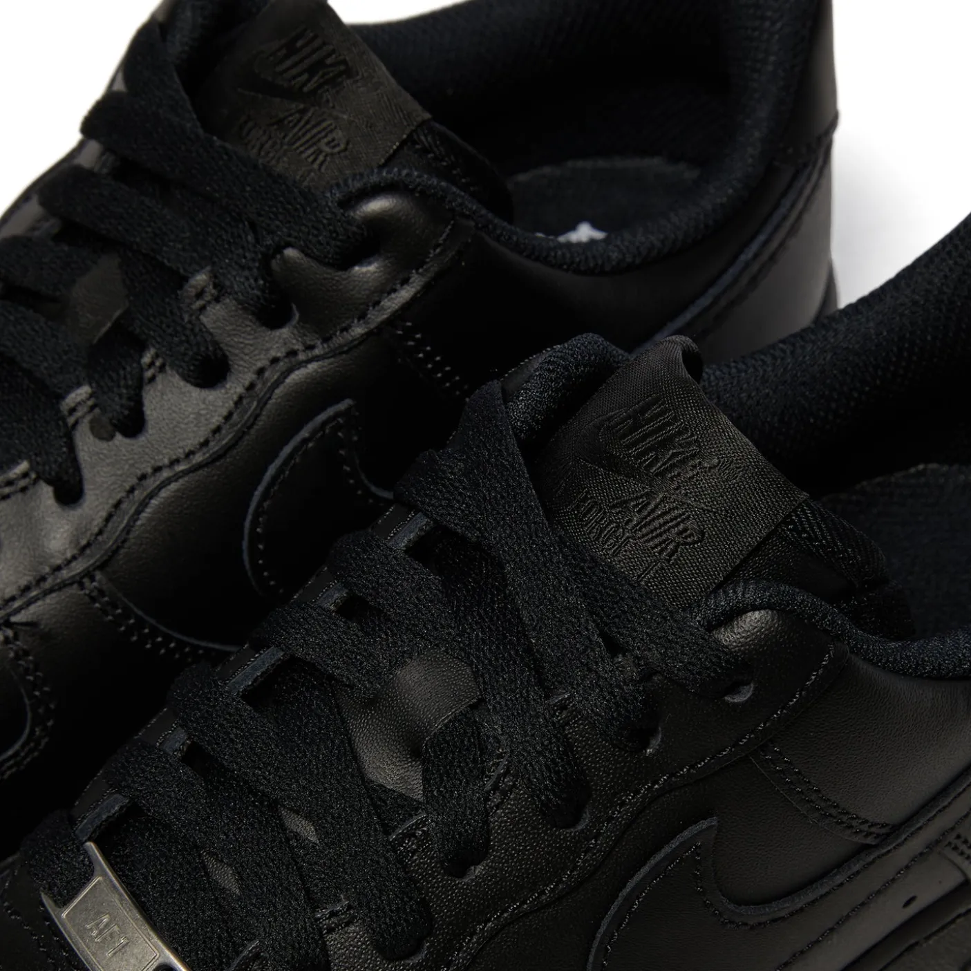 Nike Womens Air Force 1 '07