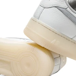 Nike Womens Air Force 1 '07