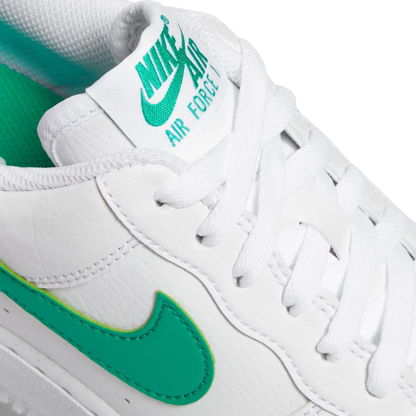 Nike Womens Air Force 1 '07 Next Nature