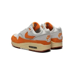 Nike Womens Air Max 1