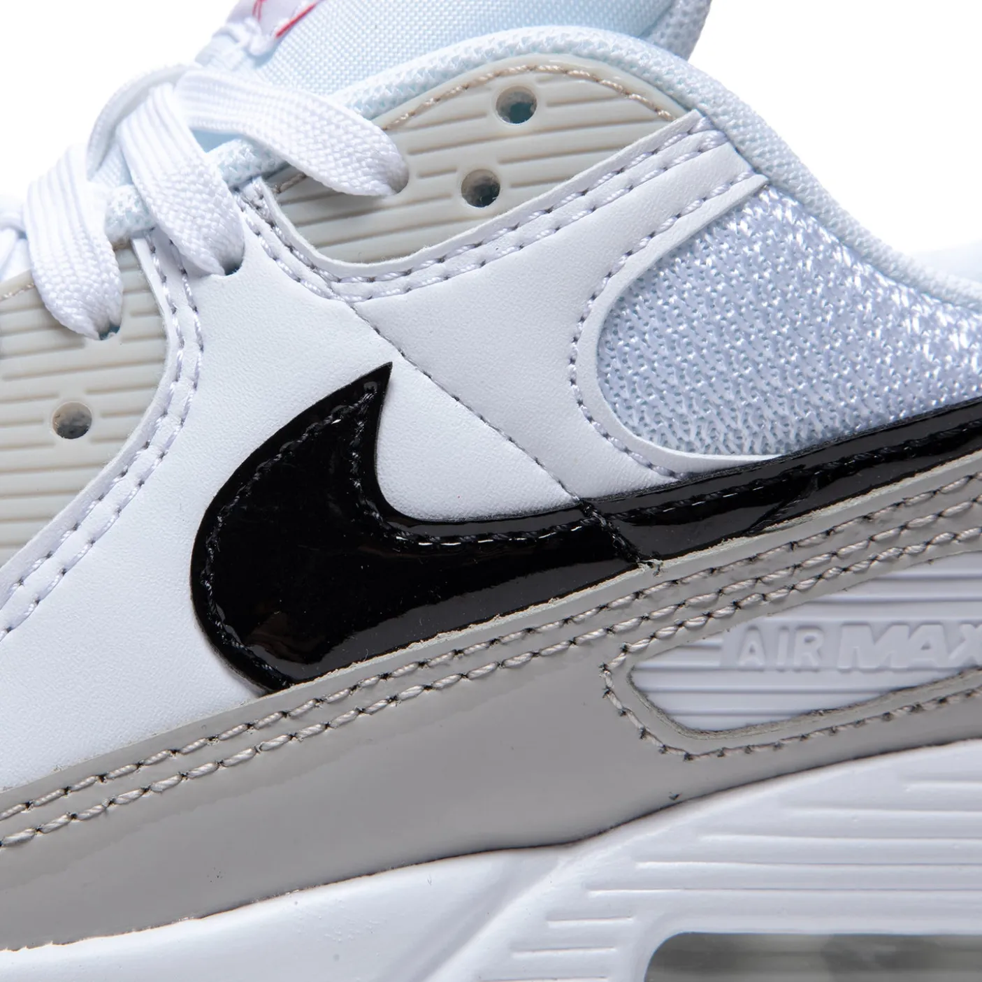 Nike Womens Air Max 90