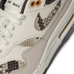 Nike Womens Air Max 1 '87