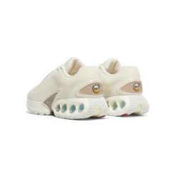 Nike Womens Air Max DN SE