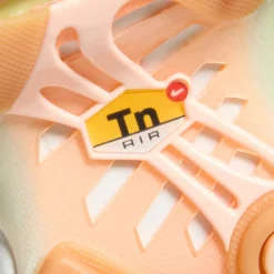 Nike Womens Air Max Plus