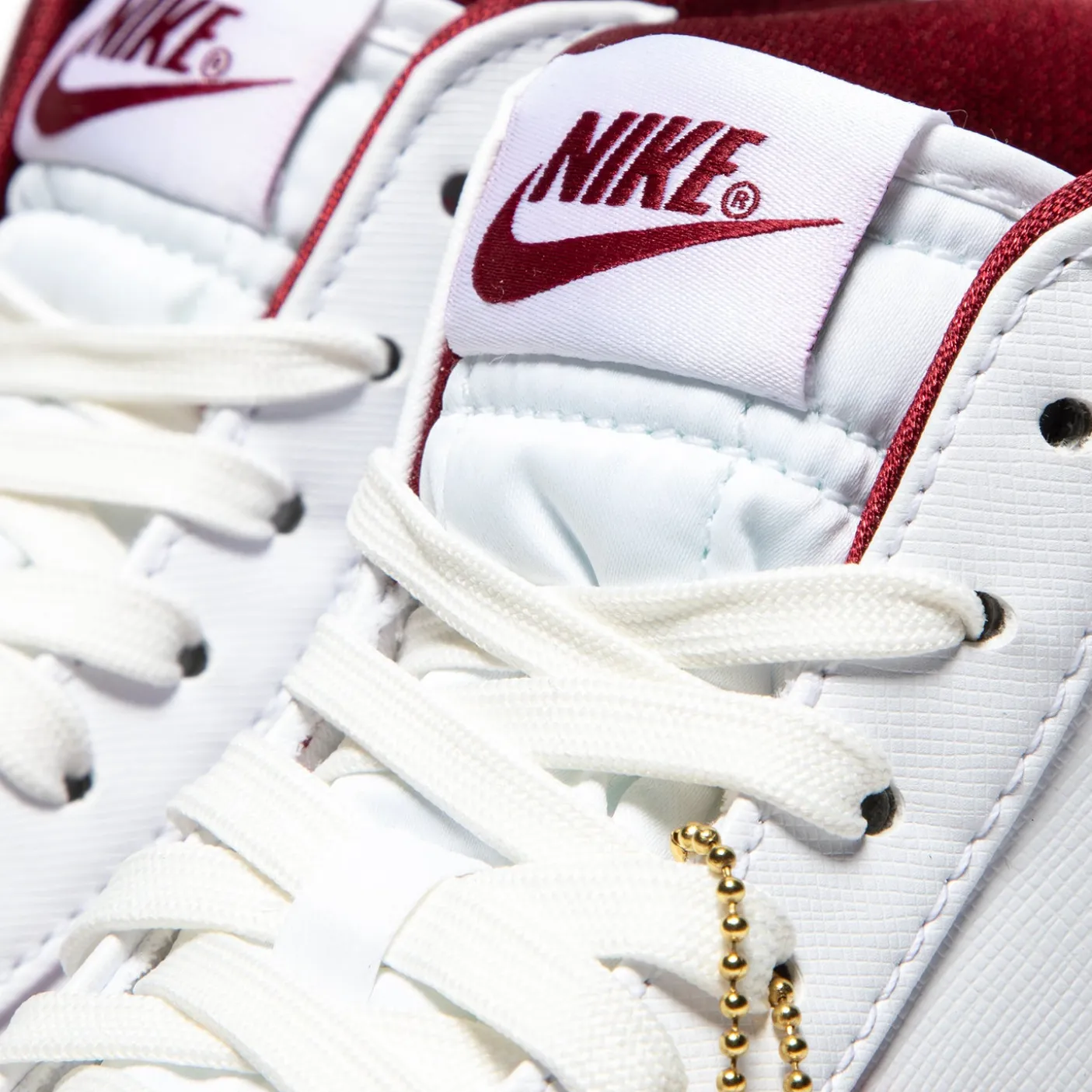 Nike Womens Blazer Low '77 SE