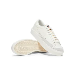 Nike Womens Blazer Low Platform