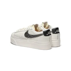 Nike Womens Blazer Low Platform