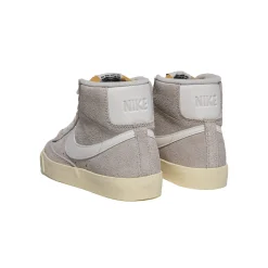 Nike Womens Blazer Mid '77 Vintage