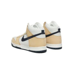Nike Womens Dunk High Premium