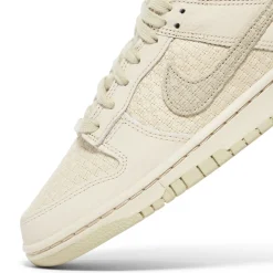 Nike Womens Dunk Low