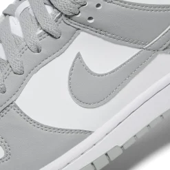 Nike Womens Dunk Low