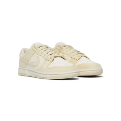 Nike Womens Dunk Low