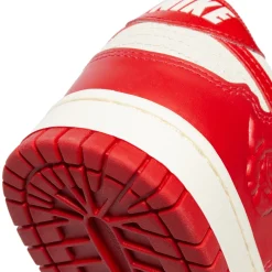 Nike Womens Dunk Low